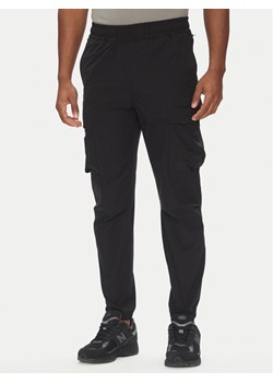 Parajumpers Joggery Rescue Zander 25SMPMPARR01 Czarny Tapered Fit ze sklepu MODIVO w kategorii Spodnie męskie - zdjęcie 182700903
