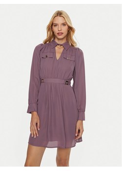 ARTIGLI Sukienka codzienna ACAB000482 Fioletowy Regular Fit ze sklepu MODIVO w kategorii Sukienki - zdjęcie 182702112