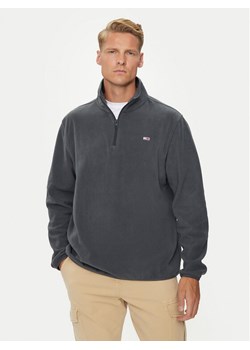 Tommy Jeans Polar Flag DM0DM20508 Szary Regular Fit ze sklepu MODIVO w kategorii Bluzy męskie - zdjęcie 182702351