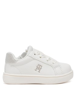 Tommy Hilfiger Sneakersy Low Cut Velcro Sneaker T1A9-33728-1439 M Biały ze sklepu MODIVO w kategorii Buty sportowe dziecięce - zdjęcie 182703252