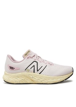 New Balance Buty do biegania Fresh Foam Evoz v3 WEVOZCP3 Różowy ze sklepu MODIVO w kategorii Buty sportowe damskie - zdjęcie 182703484