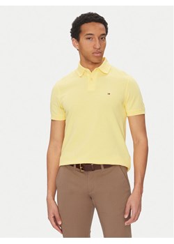 Tommy Hilfiger Polo 1985 MW0MW17770 Żółty Regular Fit - id: 0000304650215 - marki Tommy Hilfiger - 182704681 Tommy Hilfiger Polo 1985 MW0MW17770 Żółty Regular Fit ze sklepu MODIVO w kategorii T-shirty męskie - zdjęcie 182704681