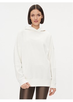 Reebok Bluza Lux IL2108 Biały Oversize ze sklepu MODIVO w kategorii Bluzy damskie - zdjęcie 182705672