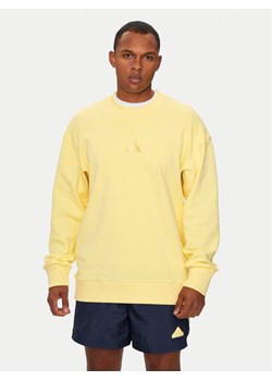 adidas Bluza ALL SZN French Terry IY6549 Żółty Loose Fit ze sklepu MODIVO w kategorii Bluzy męskie - zdjęcie 182707221