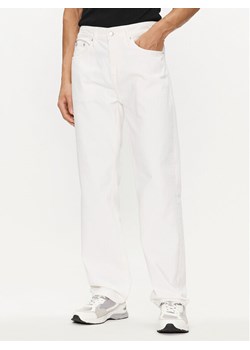 Calvin Klein Jeans Jeansy 90's J30J325580 Biały Straight Fit ze sklepu MODIVO w kategorii Jeansy męskie - zdjęcie 182707593