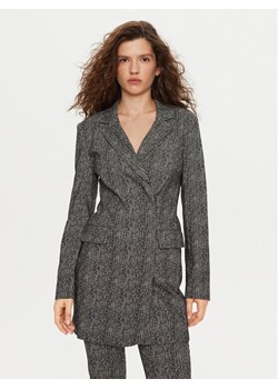 STAUD Sukienka dzianinowa Greenwich R24F7105HS Szary Slim Fit ze sklepu MODIVO w kategorii Sukienki - zdjęcie 182707833