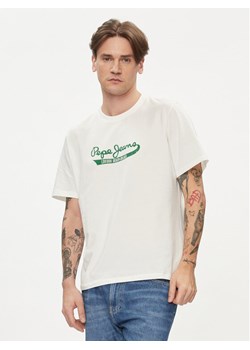 Pepe Jeans T-Shirt Claude PM509390 Écru Regular Fit ze sklepu MODIVO w kategorii T-shirty męskie - zdjęcie 182709274