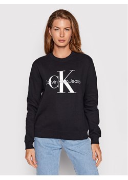 Calvin Klein Jeans Bluza J20J219140 Czarny Regular Fit ze sklepu MODIVO w kategorii Bluzy damskie - zdjęcie 182709363