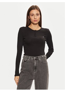 Tommy Jeans Bluzka DW0DW19501 Czarny Slim Fit ze sklepu MODIVO w kategorii Bluzki damskie - zdjęcie 182709403