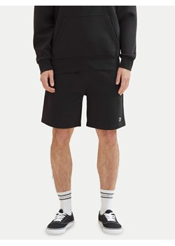 Tom Tailor Denim Szorty sportowe 1040931 Szary Relaxed Fit ze sklepu MODIVO w kategorii Spodenki męskie - zdjęcie 182709762