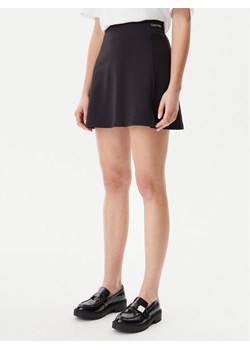 Calvin Klein Jeans Spódnica trapezowa Logo Milano J20J225333 Czarny Regular Fit ze sklepu MODIVO w kategorii Spódnice - zdjęcie 182710203