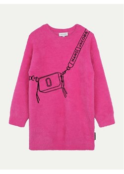 Marc Jacobs Sukienka dzianinowa W60386 D Różowy Regular Fit ze sklepu MODIVO w kategorii Sukienki dziewczęce - zdjęcie 182710724