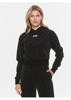 Guess Bluza Gj Logo V4RQ14 KC2W0 Czarny Regular Fit ze sklepu MODIVO w kategorii Bluzy damskie - zdjęcie 182710780