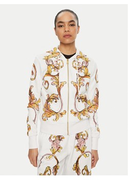 Versace Jeans Couture Bluza 78HAI3P6 Biały Regular Fit ze sklepu MODIVO w kategorii Bluzy damskie - zdjęcie 182710831
