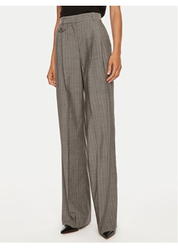 Boss Spodnie materiałowe Tetiama 50525850 Szary Relaxed Fit ze sklepu MODIVO w kategorii Spodnie damskie - zdjęcie 182711480