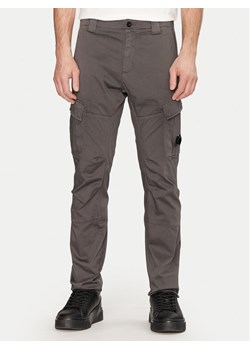 C.P. Company Spodnie materiałowe 18CMPA056A005694G Szary Regular Fit ze sklepu MODIVO w kategorii Spodnie męskie - zdjęcie 182711814