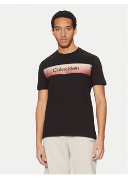 Calvin Klein T-Shirt K10K114163 Czarny Regular Fit ze sklepu MODIVO w kategorii T-shirty męskie - zdjęcie 182712150