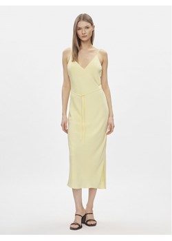 Calvin Klein Sukienka letnia K20K206776 Żółty Regular Fit ze sklepu MODIVO w kategorii Sukienki - zdjęcie 182712684