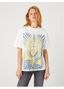 Wrangler T-Shirt Girlfriend W7R9EEW04 112334760 Biały Regular Fit ze sklepu MODIVO w kategorii Bluzki damskie - zdjęcie 182713220