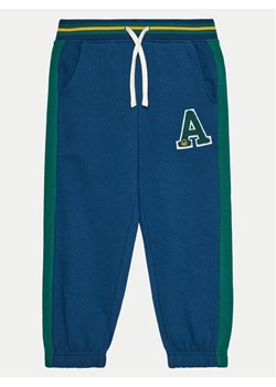 United Colors Of Benetton Spodnie dresowe 32N4CF056 Granatowy Regular Fit ze sklepu MODIVO w kategorii Spodnie chłopięce - zdjęcie 182713962
