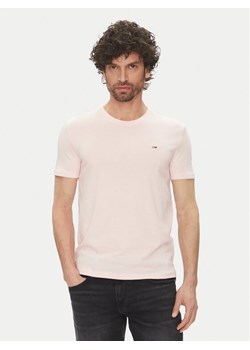 Tommy Jeans T-Shirt DM0DM20363 Różowy Slim Fit ze sklepu MODIVO w kategorii T-shirty męskie - zdjęcie 182714310