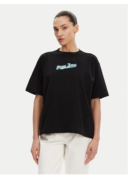 Guess T-Shirt W5GI29 K8HM0 Czarny Regular Fit ze sklepu MODIVO w kategorii Bluzki damskie - zdjęcie 182714852