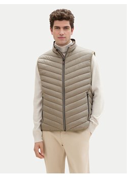 Tom Tailor Kamizelka 1041310 Zielony Regular Fit - id: 0000304723711 - marki Tom Tailor - 182714942 Tom Tailor Kamizelka 1041310 Zielony Regular Fit ze sklepu MODIVO w kategorii Kamizelki męskie - zdjęcie 182714942