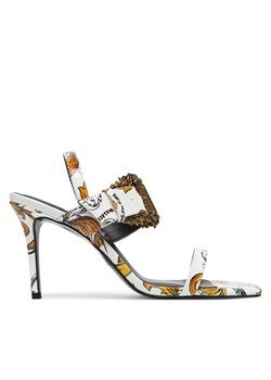 Versace Jeans Couture Sandały 78VA3S71 Biały ze sklepu MODIVO w kategorii Sandały damskie - zdjęcie 182715083