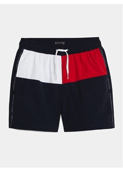 Tommy Hilfiger Szorty kąpielowe UB0UB00527 Granatowy Regular Fit ze sklepu MODIVO w kategorii Kąpielówki chłopięce - zdjęcie 182715301