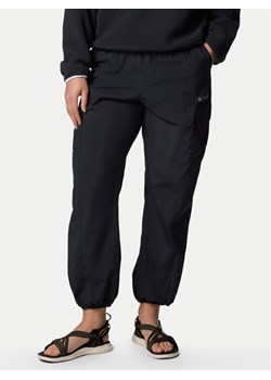 Columbia Spodnie outdoor Sandier™ Parachute Pant 2119061 Czarny Relaxed Fit ze sklepu MODIVO w kategorii Spodnie damskie - zdjęcie 182715522