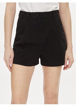 Tommy Jeans Szorty materiałowe Claire DW0DW17775 Czarny Regular Fit ze sklepu MODIVO w kategorii Szorty - zdjęcie 182716602