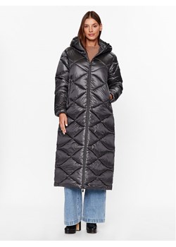 Save The Duck Kurtka zimowa Nepeta D41400W GLAM17 Czarny Regular Fit ze sklepu MODIVO w kategorii Kurtki damskie - zdjęcie 182717812