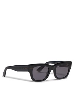 Calvin Klein Okulary przeciwsłoneczne CK23509S Czarny ze sklepu MODIVO w kategorii Okulary przeciwsłoneczne męskie - zdjęcie 182718202
