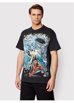 HUF T-Shirt MARVEL Battle TS01976 Czarny Regular Fit ze sklepu MODIVO w kategorii T-shirty męskie - zdjęcie 182718631