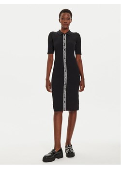 KARL LAGERFELD Sukienka dzianinowa 246W1320 Czarny Slim Fit ze sklepu MODIVO w kategorii Sukienki - zdjęcie 182719033