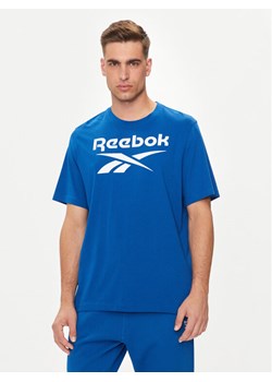 Reebok T-Shirt Big Stacked Logo 100071174 Granatowy Regular Fit ze sklepu MODIVO w kategorii T-shirty męskie - zdjęcie 182719583