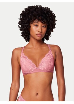 Triumph Biustonosz z fiszbiną Amourette Charm 10217747 Różowy ze sklepu MODIVO w kategorii Biustonosze - zdjęcie 182720303