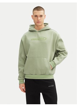 Karl Kani Bluza Ellipse 60210339 Zielony Regular Fit ze sklepu MODIVO w kategorii Bluzy męskie - zdjęcie 182720334