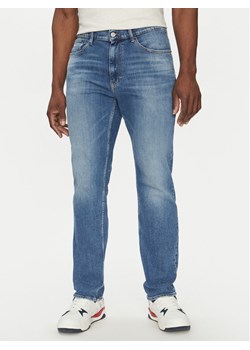 Tommy Jeans Jeansy Ryan DM0DM21011 Niebieski Slim Fit ze sklepu MODIVO w kategorii Jeansy męskie - zdjęcie 182721423