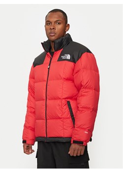 The North Face Kurtka puchowa Lhotse NF0A3Y23 Czerwony Regular Fit ze sklepu MODIVO w kategorii Kurtki męskie - zdjęcie 182721854