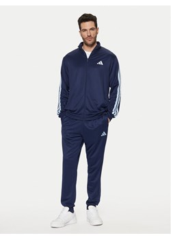 adidas Dres Sportswear Basic 3-Stripes JI8873 Granatowy Regular Fit ze sklepu MODIVO w kategorii Dresy męskie - zdjęcie 182722380