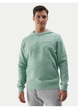 4F Bluza 4FWSS24TSWSM0950 Zielony Regular Fit ze sklepu MODIVO w kategorii Bluzy męskie - zdjęcie 182722513