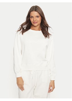 Deha Bluzka A00551 Écru Regular Fit ze sklepu MODIVO w kategorii Bluzy damskie - zdjęcie 182723361