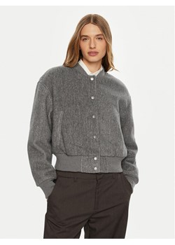 REPLAY Kurtka bomber W7860 .000.85010 Szary Regular Fit ze sklepu MODIVO w kategorii Kurtki damskie - zdjęcie 182724311