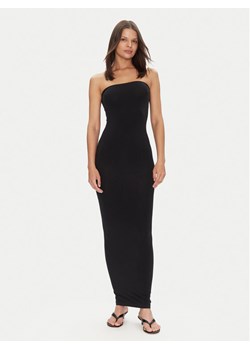 Wolford Sukienka letnia Fatal 50795 Czarny Slim Fit ze sklepu MODIVO w kategorii Sukienki - zdjęcie 182725511