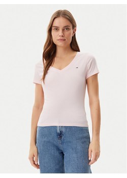 Tommy Jeans T-Shirt DW0DW20458 Różowy Slim Fit ze sklepu MODIVO w kategorii Bluzki damskie - zdjęcie 182725580
