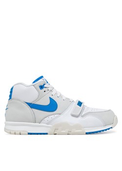 Nike Sneakersy Aire Trainer 1 FJ4183 Biały ze sklepu MODIVO w kategorii Buty sportowe męskie - zdjęcie 182725940