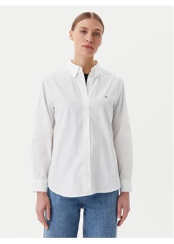 Tommy Jeans Koszula DW0DW20290 Biały Regular Fit ze sklepu MODIVO w kategorii Koszule damskie - zdjęcie 182726170