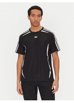 adidas T-Shirt adicolor Teamgeist JC6229 Czarny Loose Fit ze sklepu MODIVO w kategorii T-shirty męskie - zdjęcie 182726270