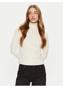 Guess Jeans Golf W4BR15 Z3HO2 Écru Regular Fit ze sklepu MODIVO w kategorii Swetry damskie - zdjęcie 182726751